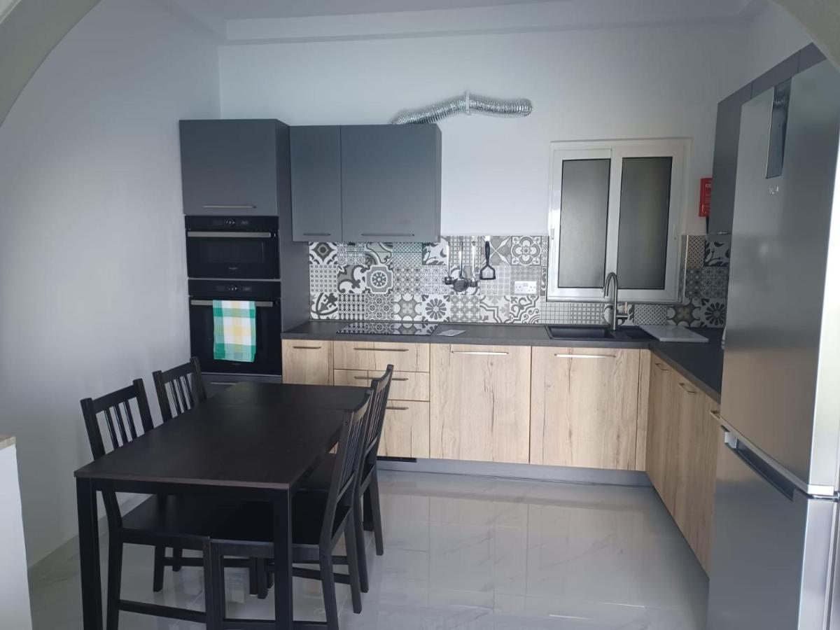 Beautiful Sliema Seaview Apt מראה חיצוני תמונה
